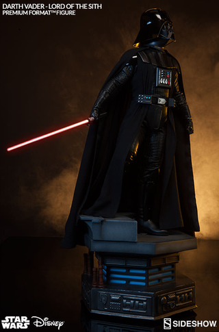 Illustration for article titled This Gorgeous Darth Vader Statue Is For Gawping At, Not Posing